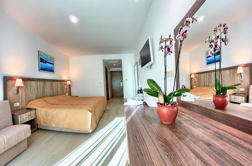Hotel Nano Drvenik  Luaran gambar